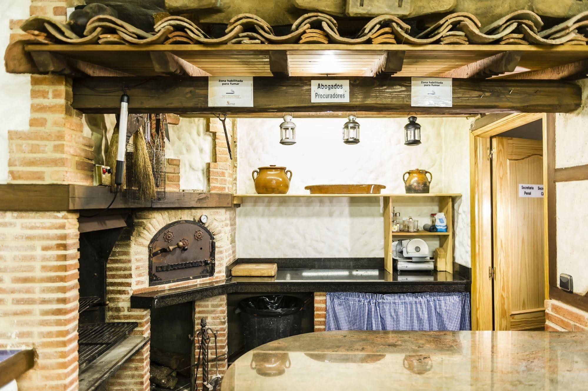 Casa Rural Spa La Chirumba Villa Aldeatejada ภายนอก รูปภาพ